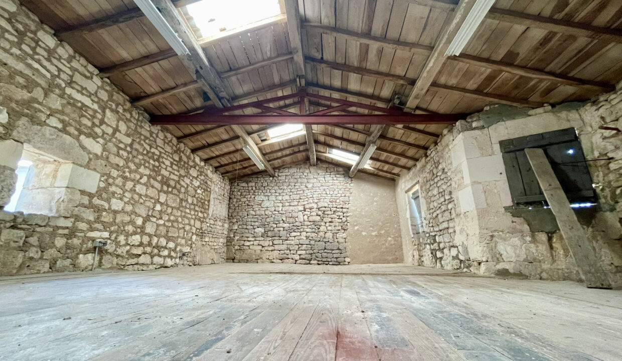 photo_cb4e37f80e65beb9e3a2c288e4f7da40