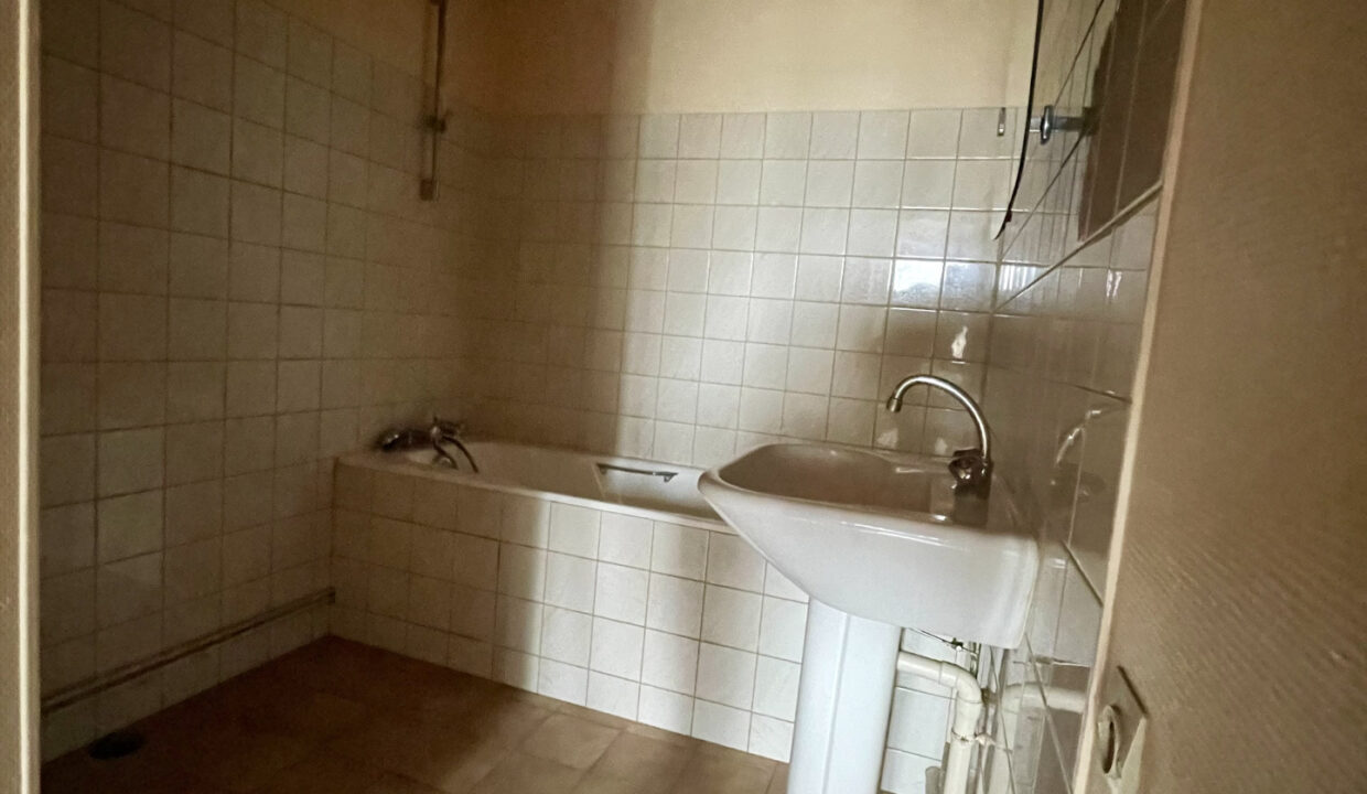 photo_38d68402f1bb0c5b3cf3d2a9f04ee93b