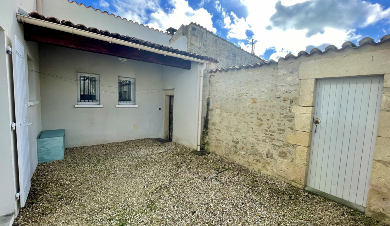 photo_9339bd5597e089cc4b93ad154b5ffc04