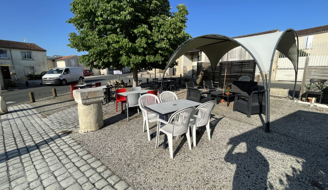 photo_41a0cf86fef0ed683ab594d03db1afcb