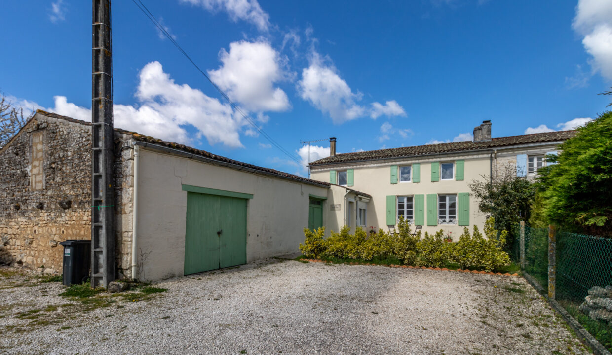 photo_30a018bd8bdd27f841aa9e8feee17734