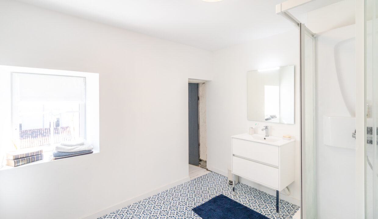 photo_646ae05f3b1509022b52bf60ecc79d99