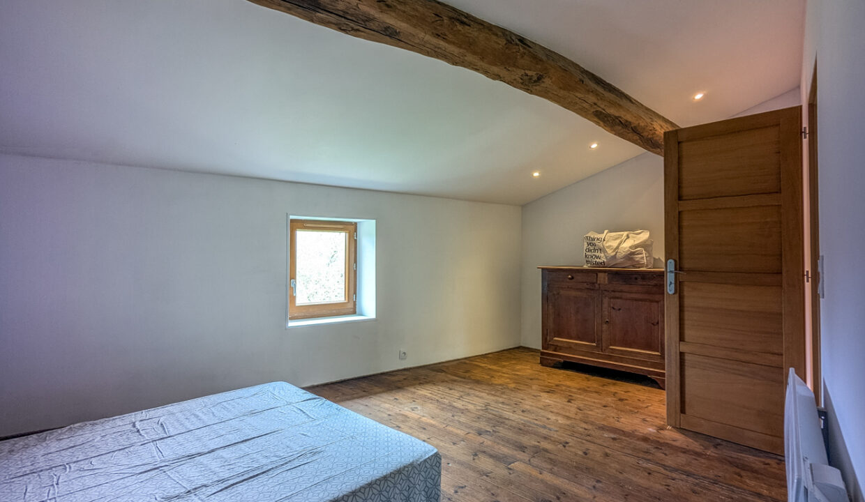 photo_66418bd255bd53890d32516cee70984f