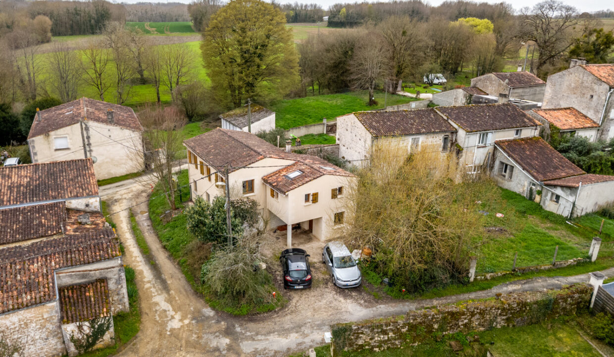 photo_b67a2f7c5cb0d7d3fdb0680c36d68f54