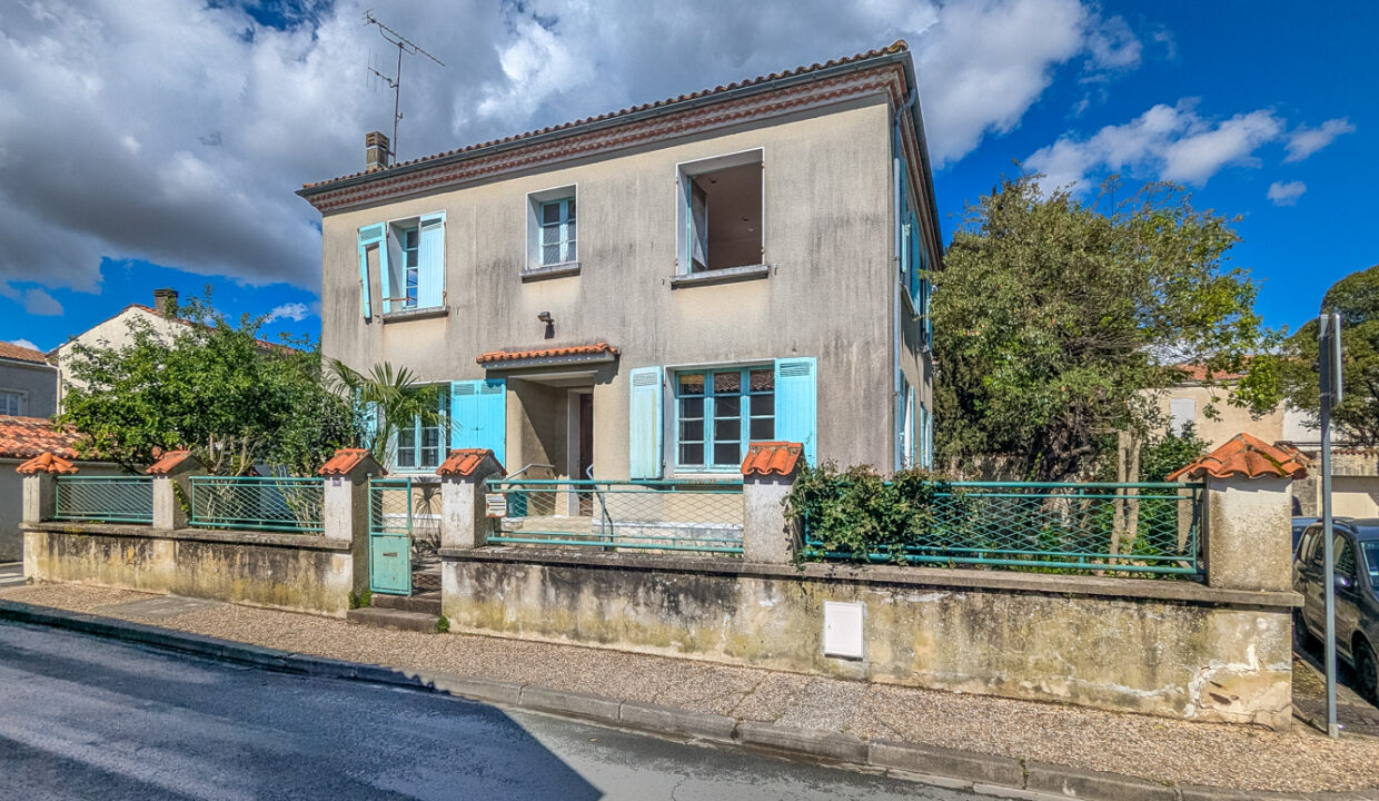 photo_17d8fc7967812652b5a2ddfea469ae6e