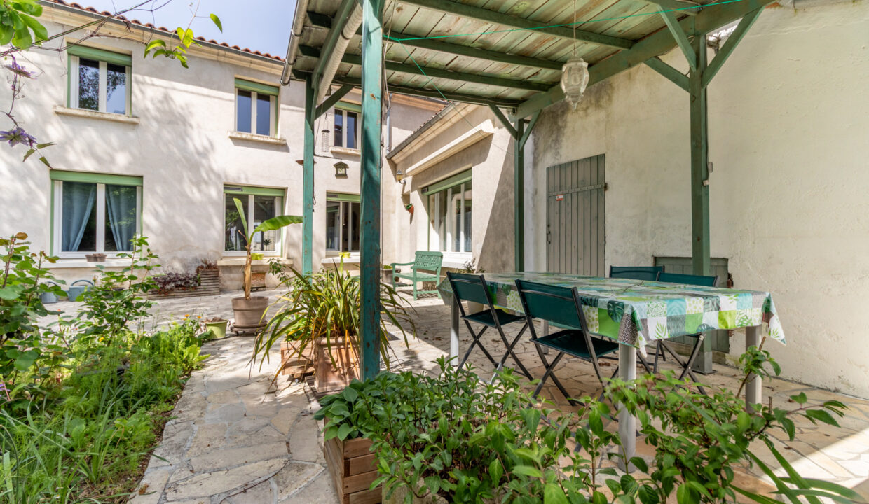 photo_94b51a7d64d300d8e61d8c1438a964ac