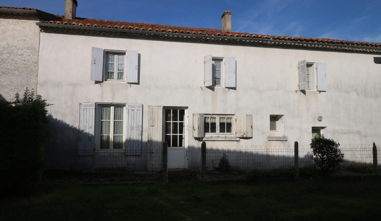 photo_e3f200de4d21c7c92d503e35b31fdbcd